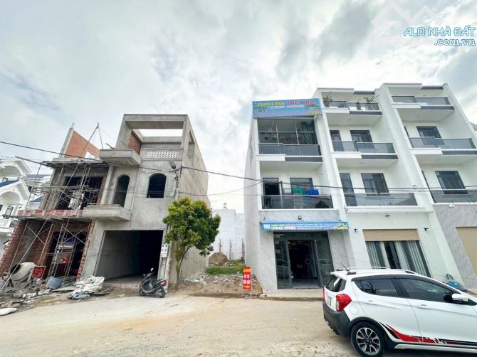 Bán đất sổ riêng thổ cư p. Hoá An