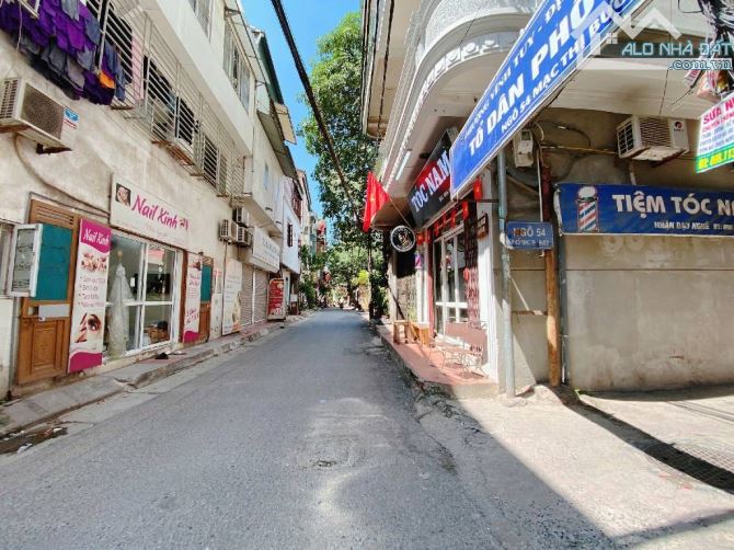 🔥3,5 TỶ-HAI BÀ TRƯNG-NHÀ ĐẸP 4 TẦNG-Ô TÔ ĐỖ CỔNG-SỔ RIÊNG HOA HẬU