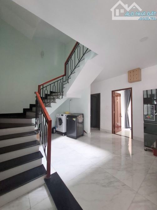 CỰC HIẾM QUẬN 3 - TRƯỚC NHÀ 5M Ô TÔ THÔNG - NGUYỄN PHÚC NGUYÊN, CMT8 - DIỆN TÍCH 91M2