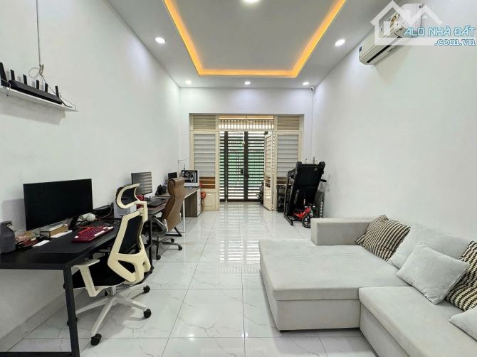 Nguyễn Duy Cung - Gò Vấp - 69m2 - 2 Tầng - 4.5 tỷ - Hẻm Ô tô - Hoàn công - SHR - 3