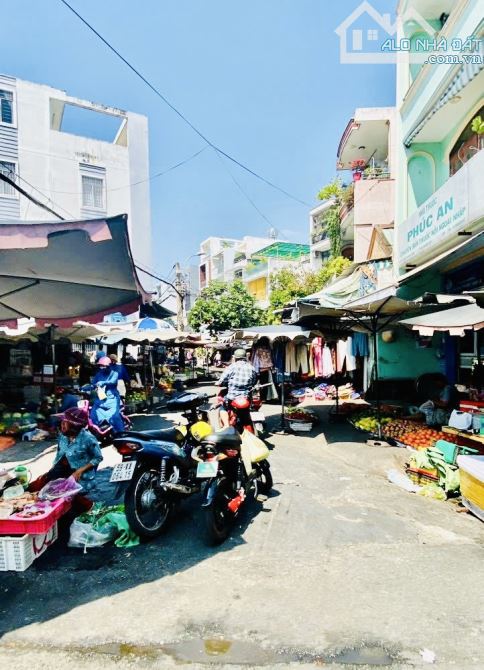 Khu Bình Phú - Nhà mới - 4 tầng - 4x18m - 5PN - Gần công viên