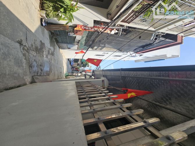 🏡 Bán nhà Xuân Đỉnh – BTL, nhà đẹp ở ngay – 6 phòng ngủ – đất nở hậu – giá hơn 7 tỷ