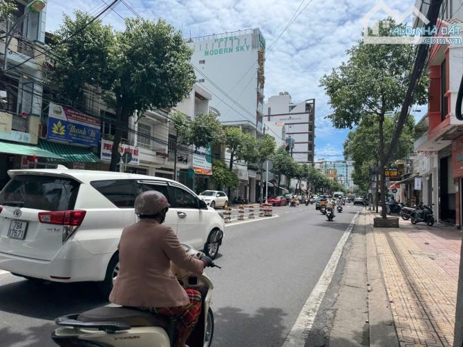 🔥Bán Nhà Mặt Tiền Nguyễn Thị Minh Khai Đường 20M Kinh Doanh Sầm Uất Gần Biển