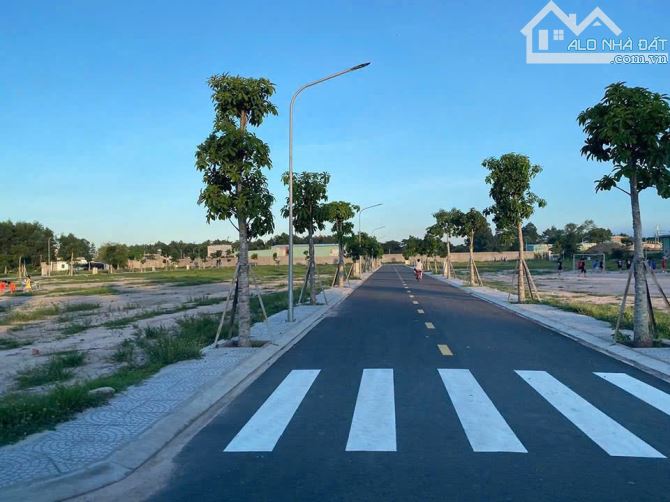 Bán đất nền Long Thành - Cách Sân Bay 5km - Pháp lý chuẩn - Giá 13triệu/m2