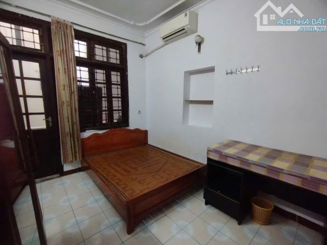 Cho thuê nhà nguyên căn ngõ 165 Nguyễn An Ninh, 30m² x 3.5 tầng, 3PN, 2 WC, 7.5 Triệu