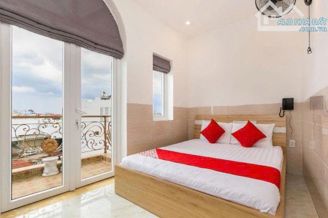 Cho thuê khách sạn  Nguyễn Thái Học Q1 DT: 4x22 Có 30 Phòng Nhà Mới PCCC đầy đủ, 9 Tầng