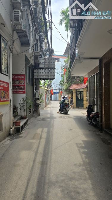 BÁN NHÀ XUÂN ĐỈNH, NGÕ THÔNG CỰC THOÁNG 30m RA OTO TRÁNH, 4 TẦNG 45m MT 5.6m 8.3 Tỷ