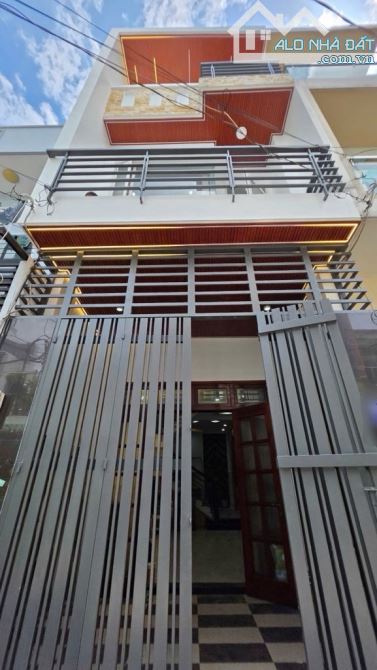 BÁN NHÀ KHU VIP LÊ VĂN QUỚI - GIÁP TÂN PHÚ - 3 TẦNG - 4X13M -