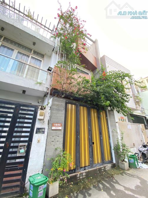 Hiếm hoi căn nhà 3 tầng vừa hoàn thiện hẻm nhựa xe hơi P. Trường Thọ