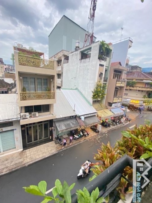 Mặt Tiền Lương nhữ học Quận 5 Giá quá tốt trong phân khúc