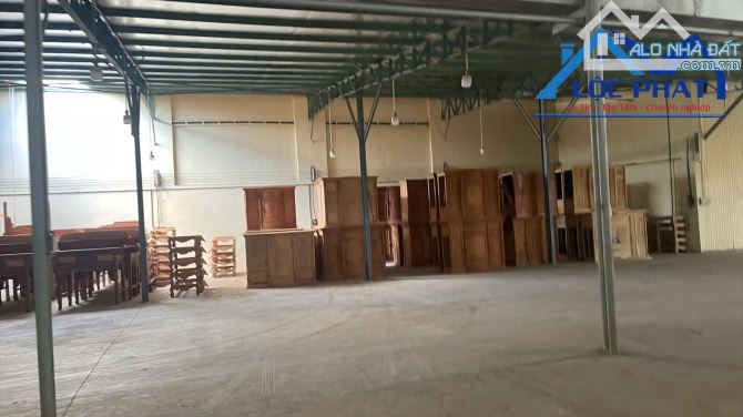 Cho thuê nhà xưởng 2000m2 giá chỉ 55 triệu. Tân Hoà-Biên Hoà-Đồng Nai