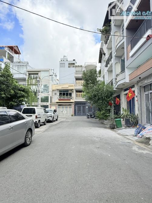 Nhà HẺM XE HƠI ngay NGÃ TƯ PHÚ NHUẬN - đi muôn nơi, 45m2 - 5 TẦNG - CHỈ HƠN 8 TỶ.