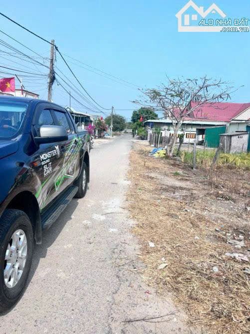 🌊 Bán gấp lô góc đất biển Lộc An – 541m², MT nhựa, cách biển 800m 🏖️