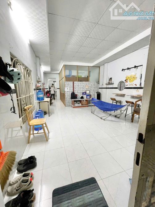 Bán nhà gần nhà Thờ Chợ, Trường tiểu học Tân Mai, Biên Hòa, 85m2, giá 2 tỷ 180.