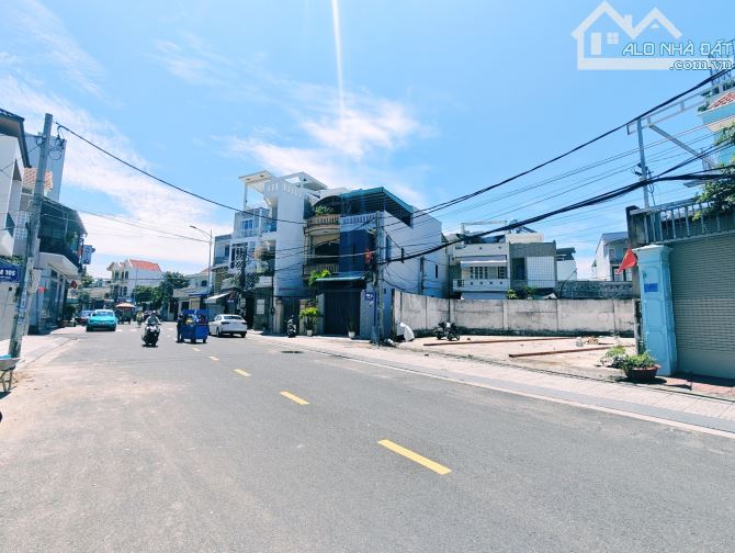 BÁN ĐẤT MẶT TIỀN ĐỒ CHIỂU_GẦN CÔNG VIÊN_BIỂN BÃI TRƯỚC_NGANG RỘNG 9M_GIÁ 24 TỶ