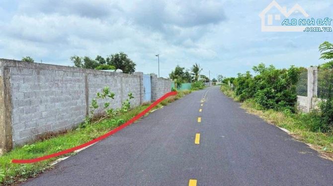 🚨 Bán gấp đất nhà vườn view núi Phước Hải 2.040,5m² – 2 mặt tiền, cách biển 1km chỉ từ 1,