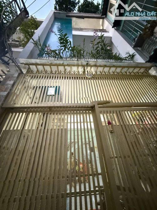 Nhỉnh 6Tỷ, LẠC LONG QUÂN, TÂN BÌNH, Hẻm Xe Hơi ĐỔ CỬA, 3 TẦNG BTCT, 55 M2 (4x14m), NỞ HẬU
