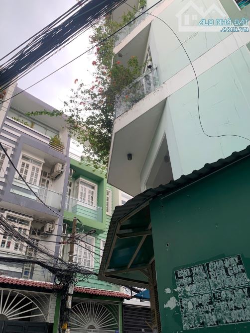 NHÀ MỚI, NGAY ÂU CƠ – TRƯỚC NHÀ 7M – 3 TẦNG – DT 36M² – CHỈ NHỈNH 2 TỶ
