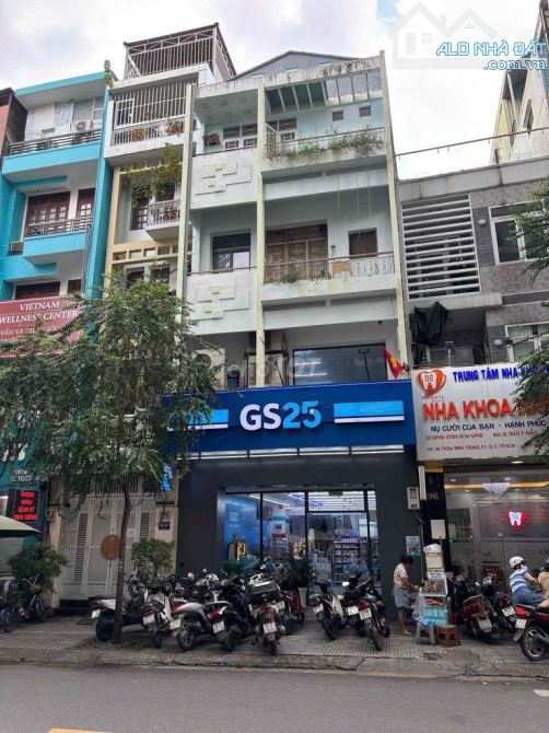 Cho thuê 6x22m 3 lầu  Trần Bình Trọng Phường Chợ Quán TP HCM