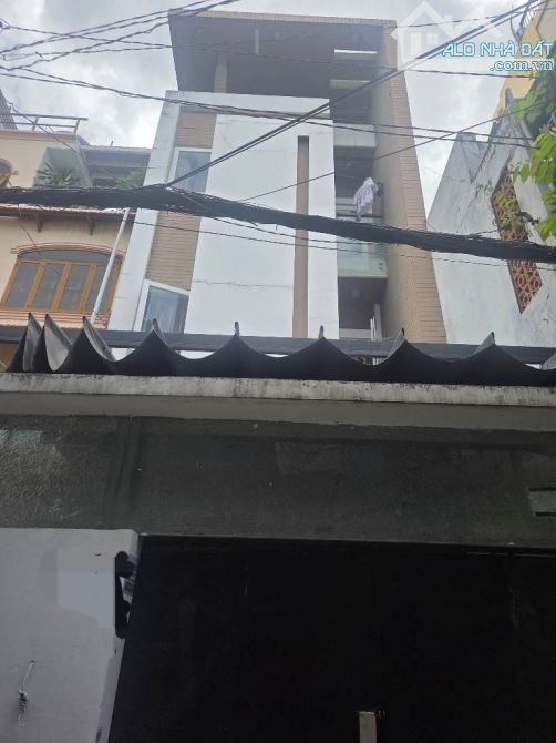 86M² - 4Tầng BTCT - 6Phòng Ngủ- Cho Thuê 20Triệu/tháng - Phạm Văn Đồng
