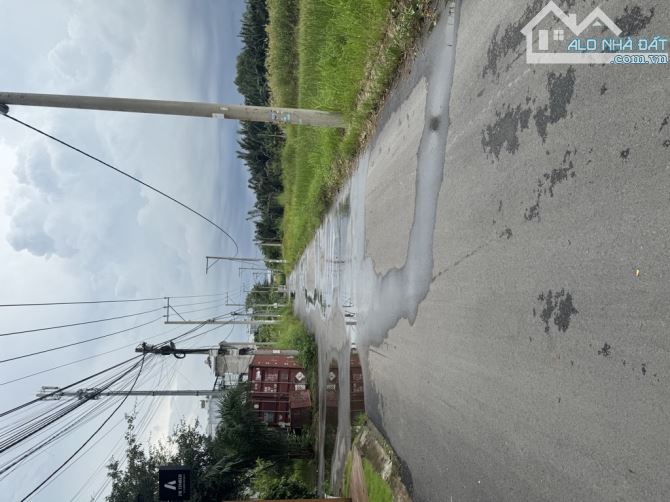CG BÁN ĐẤT Bưng ÔNG THOÀN _ KHU PHÂN LÔ ĐƯỜNG 6M_ DT: 130M2 Long TRƯỜNG.