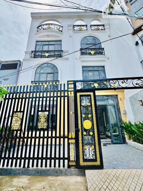 🔥 Villa Mới Xây Hoàn Công Đủ – Đường Bùi Quang Là Gò Vấp – 4PN, 5WC, Sân Ô Tô – 8.6 Tỷ