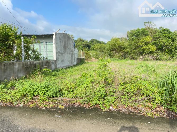 🏝️ Bán đất ven biển Phước Hội – Đất Đỏ, BRVT, 130m², full thổ cư, cách biển Lộc An 2km 🌊