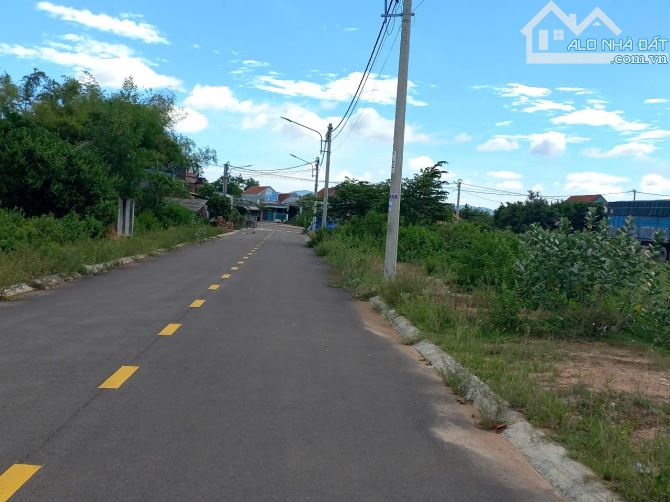 Bán đất 96m2 khu QH dân cư,phía tây ,ubnd phường nhơn  hòa,tx An Nhơn, Bình Định