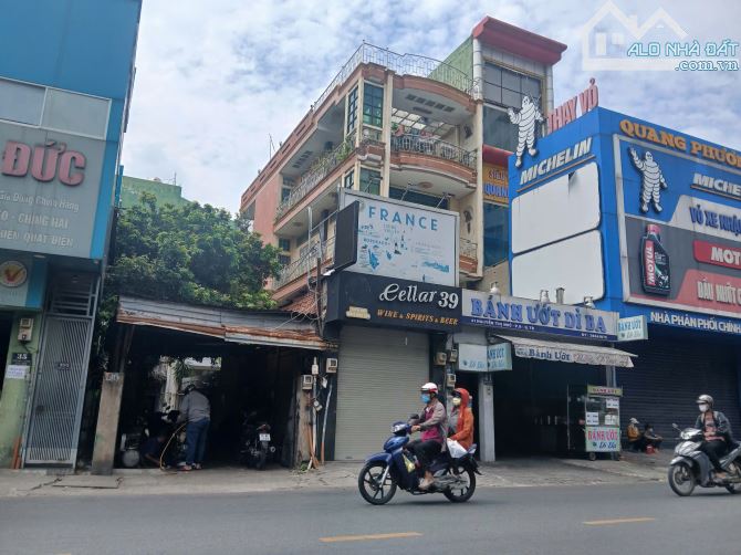 NHÀ CẤP 4 MẶT TIỀN PHAN VĂN KHỎE, Q.5 VỊ TRÍ VÀNG NGAY CHỢ KIM BIÊN 90m2 chỉ 22 tỷ