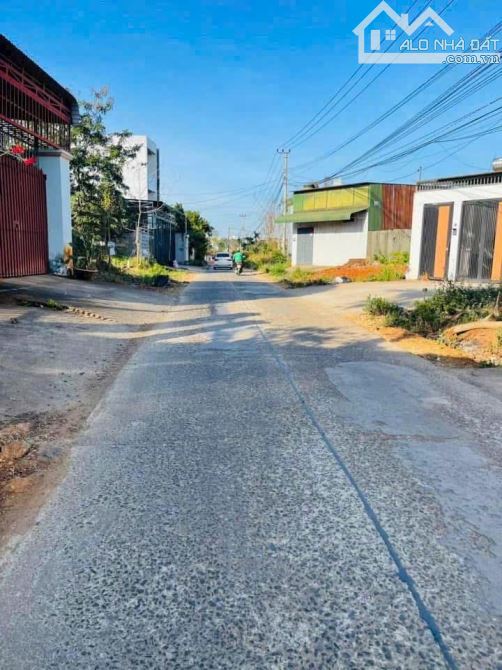 BÁN ĐẤT MT PHÙNG HƯNG (5x27) VẠN XUÂN NGAY TRUNG TÂM THÀNH PHỐ GIÁ RẺ
