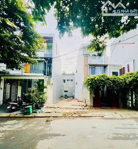 👉 Bán đất mặt tiền Bàu Mạc 7 | hướng Đông Nam
