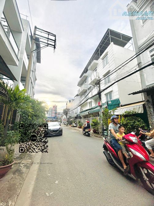 SÁT TÊN LỬA, CHỢ BÌNH TRỊ ĐÔNG, 4 TẦNG, ĐƯỜNG NHỰA 8M THÔNG, Ở VÀ KD ĐỈNH