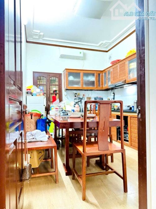 SIÊU HIẾM! NHÀ ĐẸP 5 TẦNG MT ĐỈNH 9M GIÁ 8 TỶ PHỐ TÂY SƠN - 20M GẶP Ô TÔ