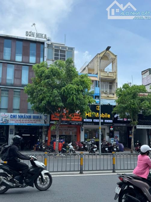 Mặt Tiền Lý Thái Tổ Q10 ngang 4m Dài 20m 5 Tầng siêu hiếm đoạn đẹp Chỉ 29 Tỷ