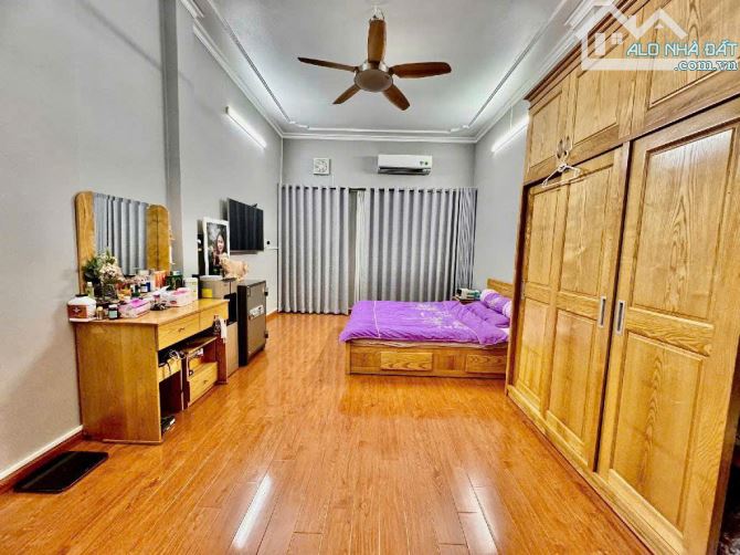 BÁN NHÀ PHỐ CỔ CẦU ĐẤT, CHƯƠNG DƯƠNG, HOÀN KIẾM 257M 42.9 TỶ