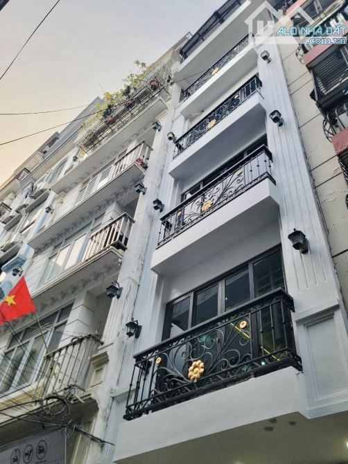 SIÊU PHẨM PHỐ CẦU GIẤY - MẶT NGÕ Ô TÔ THÔNG - KINH DOANH - 5 TẦNG ĐẸP Ở NGAY