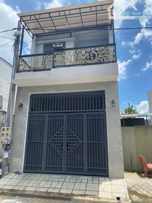 BÁN NHÀ 1T1L PHƯỜNG BIÊN HOÀ. DT:4,5x13,9=60M2. GIÁ: 2TỶ750 bớt Lộc