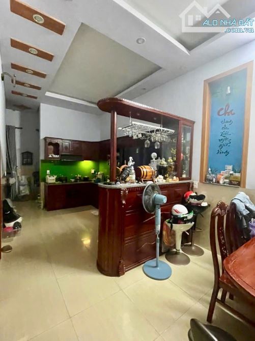 SIÊU PHẨM NHÀ LẦU ĐỔ ĐÚC – KHU VIP PHÚ GIA 1, P. TRẢNG DÀI.