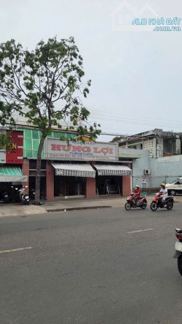 Bán căn nhà mặt tiền kinh doanh Trần Hưng Đạo, P. Phú thuỷ
