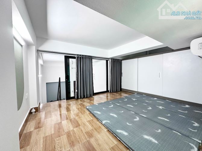 Cho Thuê CCMN 3 Đỗ Nhuận Tây Hồ 40m2 Gác Xép 2 Ngủ Cửa Sổ Ban Công Giặt Riêng Thang Máy