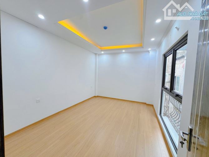 NHÀ BÁN VŨ TÔNG PHAN THANH XUÂN 45M 12,9 TỶ 6 TẦNG THANG MÁY MẶT NGÕ THÔNG GẦN PHỐ
