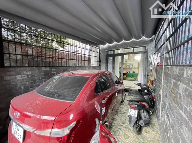Đường Số 10, Linh Xuân, Thủ Đức – Lô Góc 2MT HXH – 2 Tầng BTCT Kiên Cố - 4.8Tỷ TL