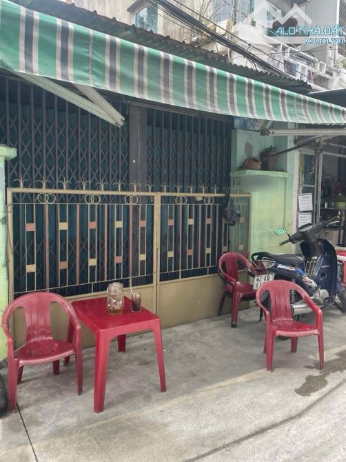 Nhà Hẻm Quận 6 Xe Hơi Đỗ Cửa. Sát Mặt Tiền Bà Hom. 4.1Mx13.4M. Chỉ 5.7 tỷ