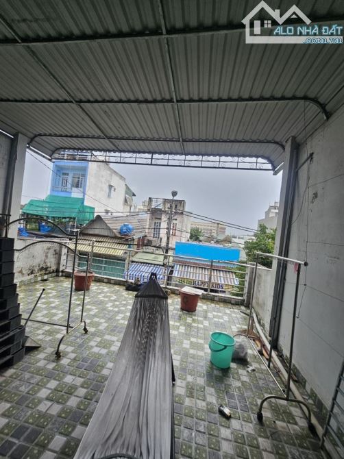 BÁN NHÀ GIÁ 8,3 TỎI, 128M2, 3 TẦNG MT ĐƯỜNG HT06, Q12.