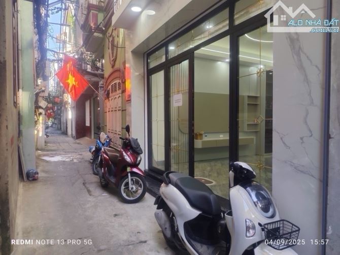KĐT ĐẠI KIM - NGÕ NÔNG THÔNG TỨ PHÍA - 20M Ô TÔ TRÁNH - THANG MÁY - NỞ HẬU - NỘI THẤT