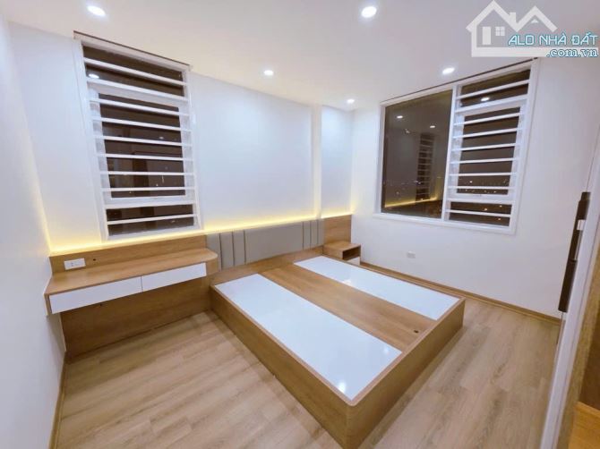 CHUNG CƯ VIGLACERA XUÂN PHƯƠNG – 110M² – CĂN GÓC 3PN – 2 MẶT THOÁNG –GIÁ 7.18 TỶ