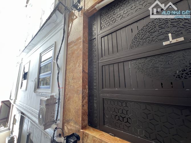 Chủ Bán gấp nhà Trần Vỹ – Hồ Tùng Mậu, 48m² x 5 tầng – vị trí vàng đầu tư CHDV chỉ 9tỷ