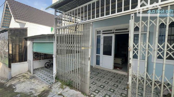 Nhà phố, đường Nguyễn Trung Trực, Đà Lạt