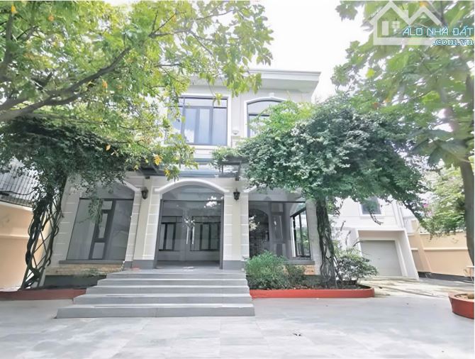 Bán biệt thự Đường số 5 An Phú TP.Thủ Đức, DT 21x42m, khu VIP, HĐT 200tr/th, giá 148 tỷ TL