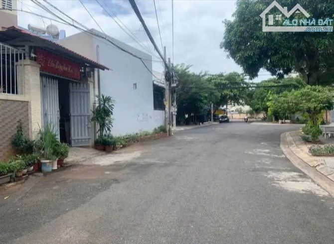 BÁN NHÀ MẶT ĐƯỜNG TRẦN NGUYÊN ĐÁN - PHƯỜNG THẮNG NHẤT - DT 104M2 - GIÁ 7.5 TỶ